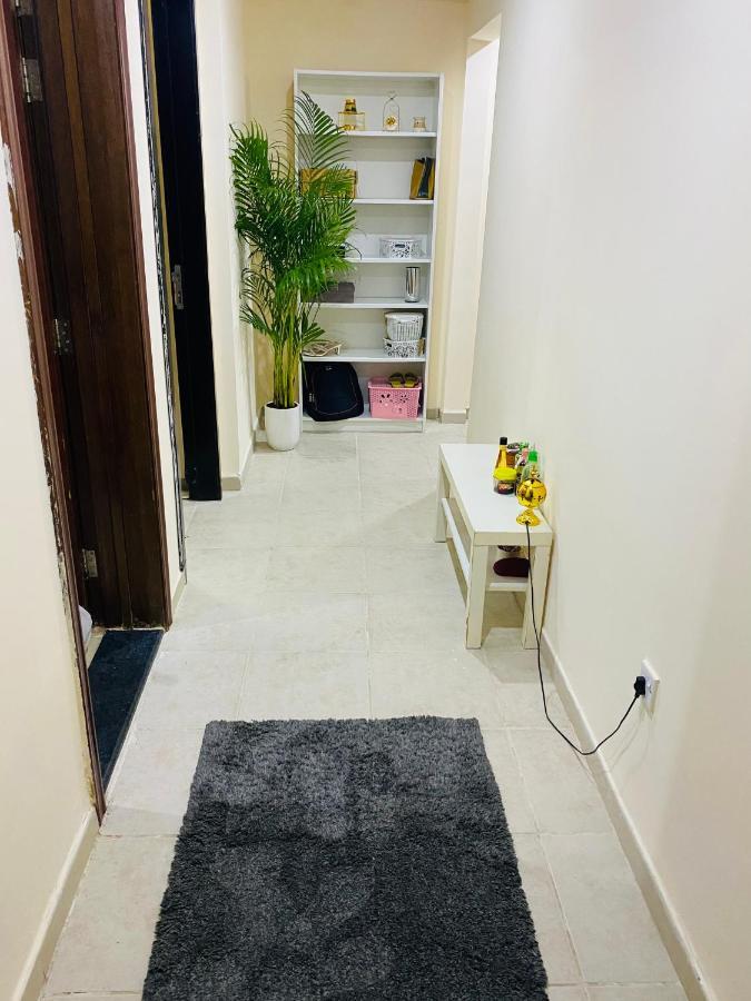 Nash Guest House Females Only Ντουμπάι Εξωτερικό φωτογραφία